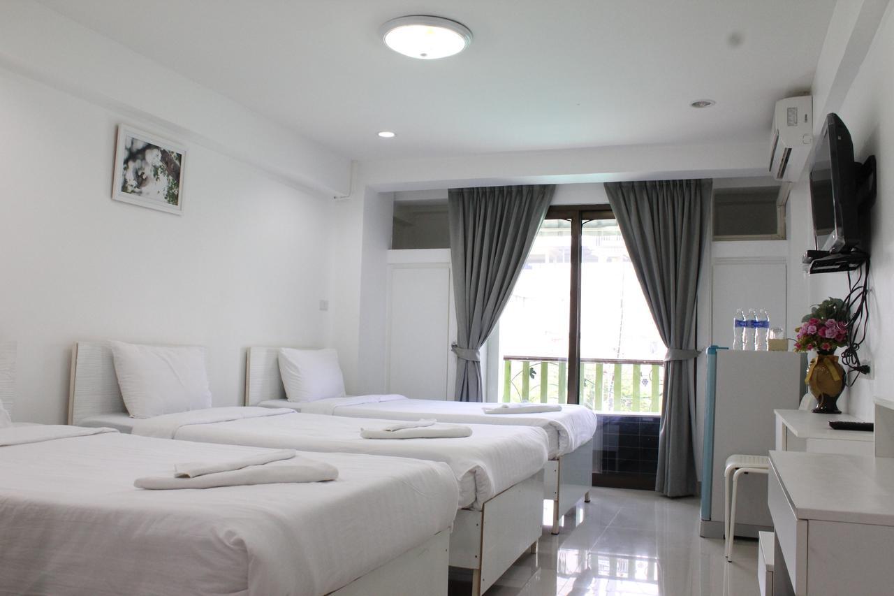 Thanyachatra Boutique Phetchaburi Buitenkant foto