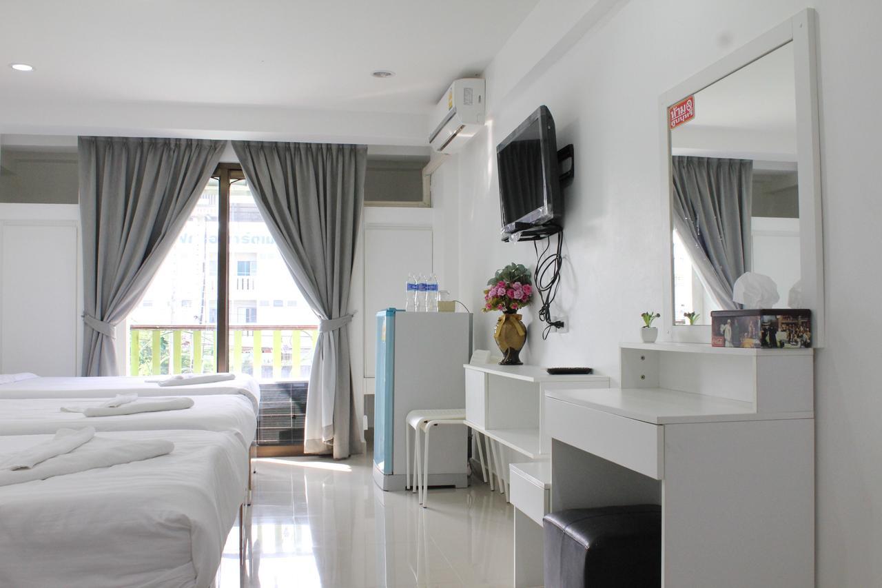 Thanyachatra Boutique Phetchaburi Buitenkant foto